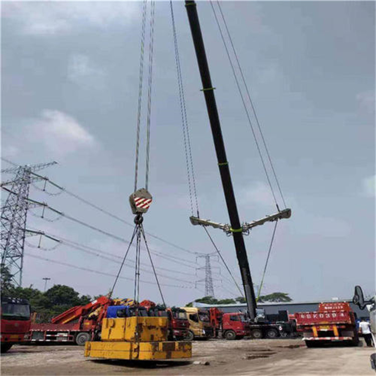 东西湖专业吊车租赁费用