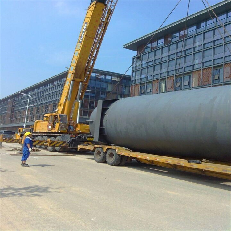 东西湖大型吊装作业